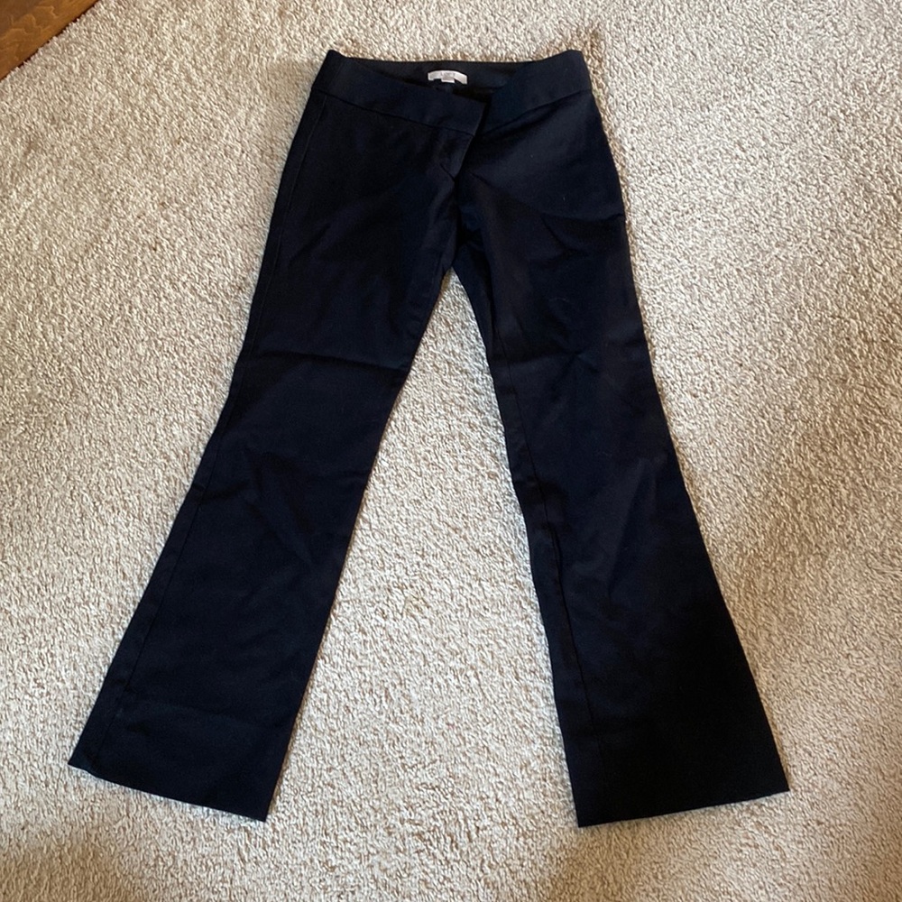 Black stretchy boot cuts